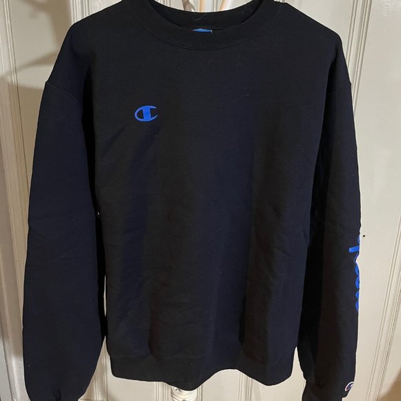 Champion Sweatshirt, Unisex Medium - Picture 1 of 3